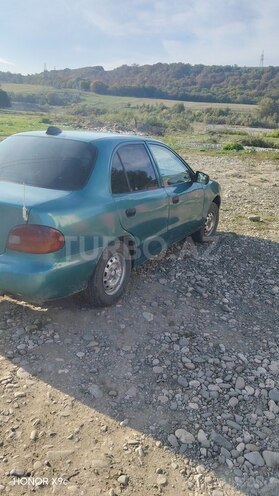 Hyundai Accent 1995, 204,400 km - 1.3 l - Quba