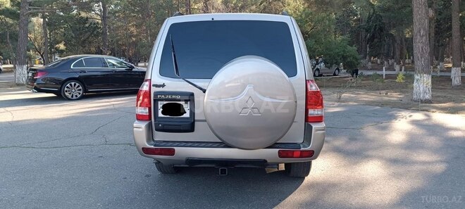 Mitsubishi Pajero 2002, 217,000 km - 3.8 l - Sumqayıt