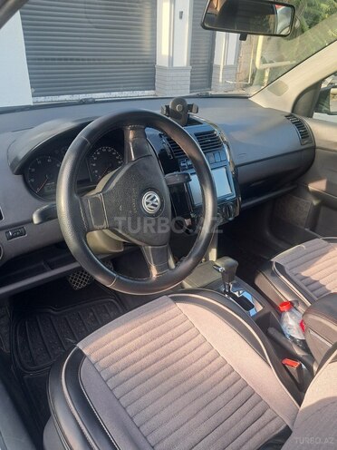 Volkswagen Polo 2009, 263,331 km - 1.4 l - Bakı