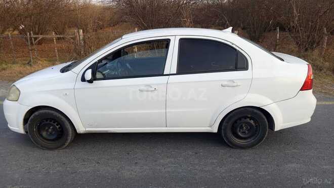 Chevrolet Aveo 2011, 440,000 km - 1.4 л - Qax