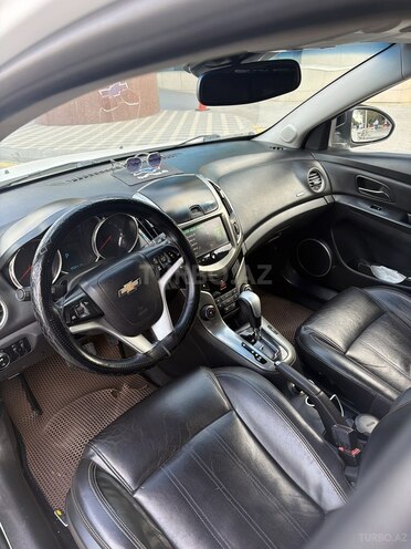 Chevrolet Cruze 2013, 358,414 km - 1.8 л - Sumqayıt