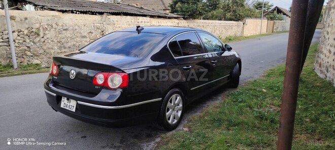 Volkswagen Passat 2005, 331,106 km - 2.0 l - Balakən