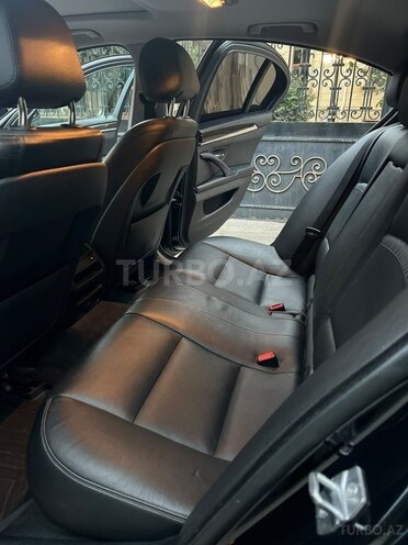 BMW 528 2014, 211,000 km - 2.0 l - Bakı