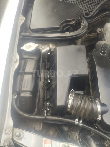 Mercedes E 200 2001, 333,000 km - 2.0 л - Bakı