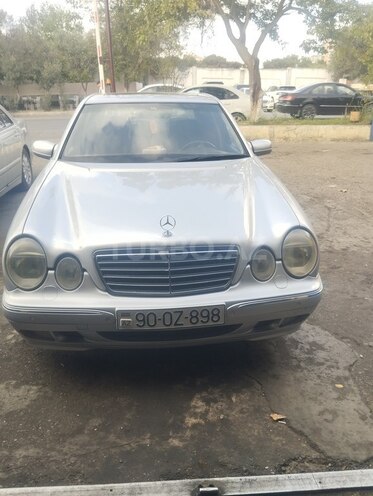 Mercedes E 200 2001, 333,000 km - 2.0 л - Bakı