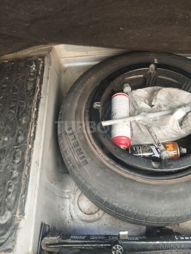 Mercedes E 200 2001, 333,000 km - 2.0 л - Bakı