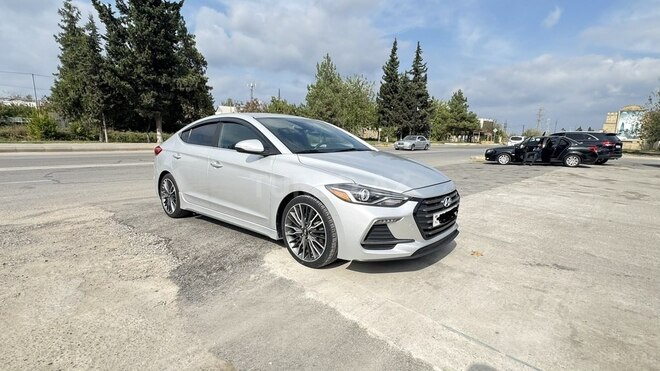 Hyundai Elantra 2017, 116,000 km - 1.6 l - Beyləqan