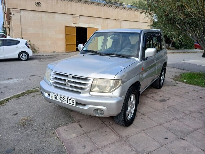 Mitsubishi Pajero io 2001, 352,000 km - 2.0 л - Sumqayıt