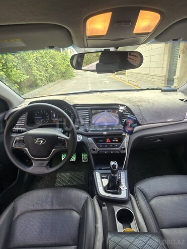 Hyundai Avante 2017, 191,003 km - 1.6 л - Bakı