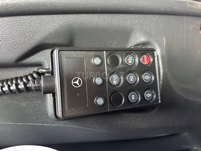 Mercedes Atego 818 2011, 239,509 km - 4.3 l - Bakı