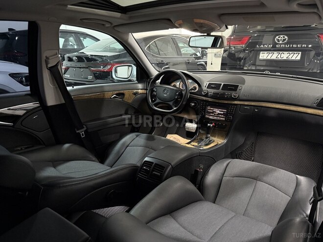 Mercedes E 220 2008, 289,000 km - 2.2 l - Bakı
