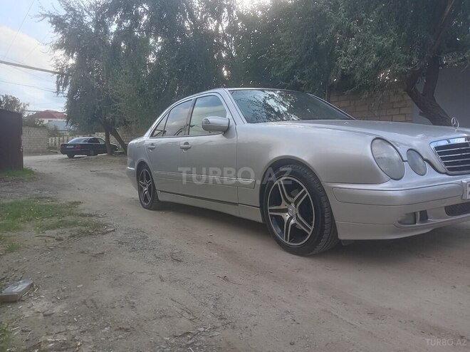 Mercedes E 240 1999, 229,369 km - 2.4 l - Bakı