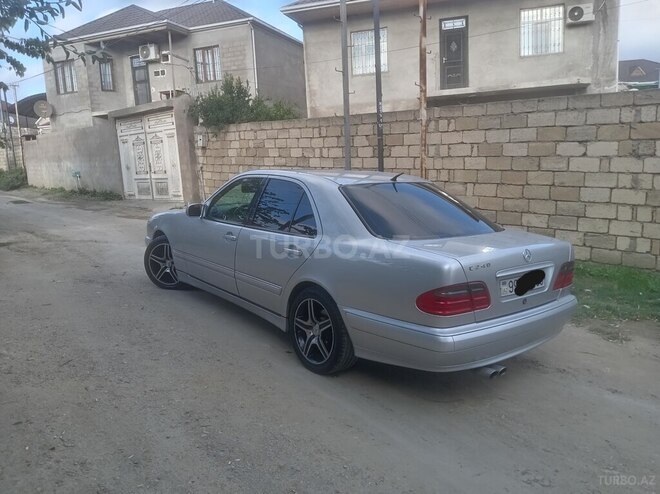 Mercedes E 240 1999, 229,369 km - 2.4 l - Bakı