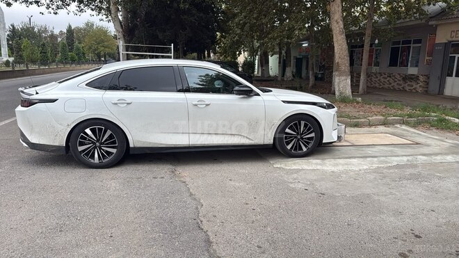 Changan Eado 2025, 27,000 km - 1.5 l - Bakı