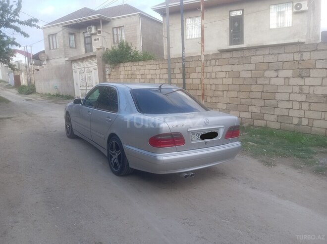 Mercedes E 240 1999, 229,369 km - 2.4 l - Bakı