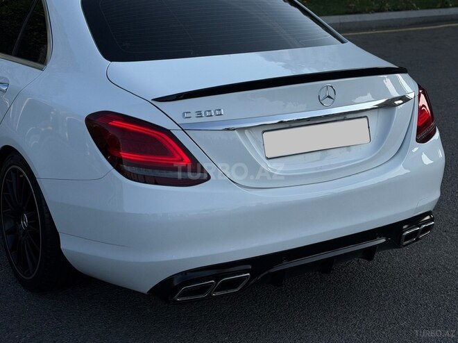 Mercedes C 300 2016, 161,000 km - 2.0 л - Gəncə