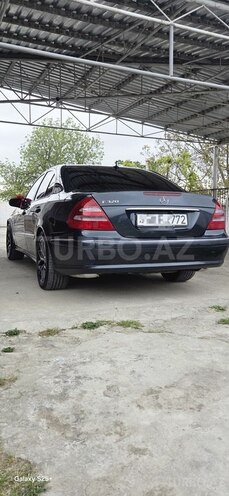 Mercedes E 320 2002, 265,554 km - 3.2 l - Salyan