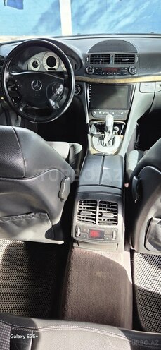 Mercedes E 320 2002, 265,554 km - 3.2 l - Salyan