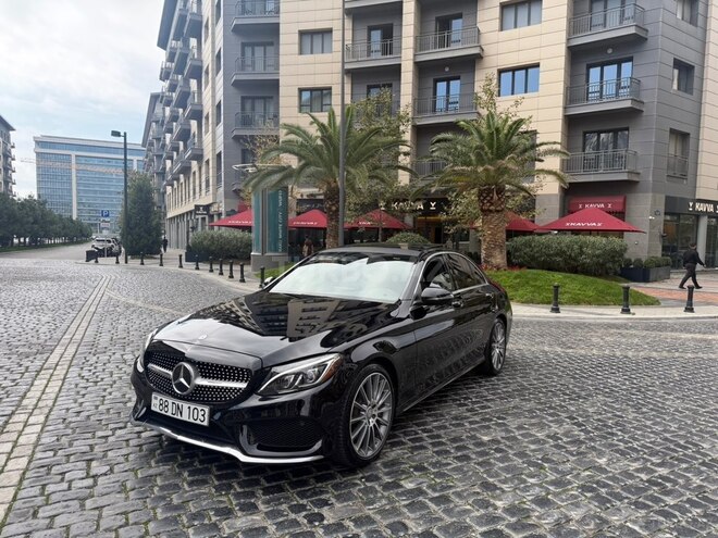 Mercedes C 300 2017, 108,198 km - 2.0 л - Bakı