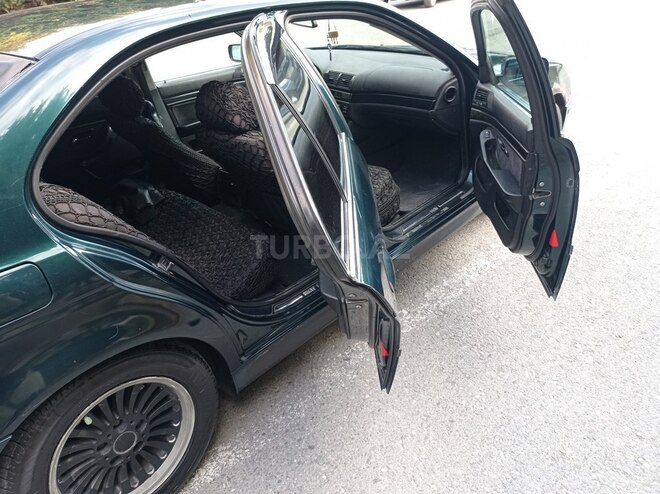 BMW 528 1999, 36,088 km - 2.8 l - Bakı