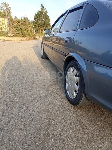 Opel Vectra 1998, 327,000 km - 1.6 l - Bakı