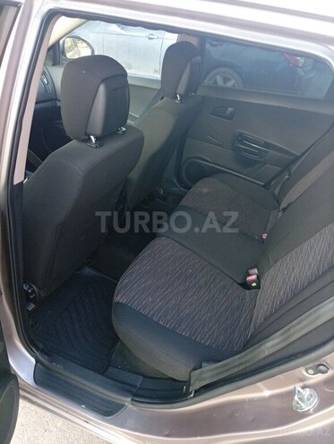 Kia  2008, 311,500 km - 1.6 l - Quba