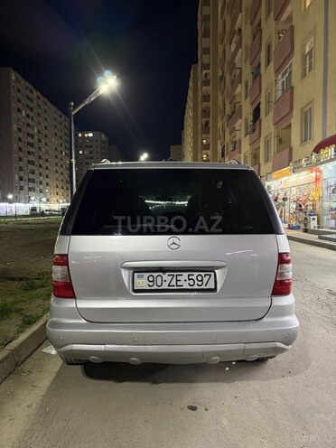 Mercedes ML 270 2003, 423,000 km - 2.7 l - Sumqayıt