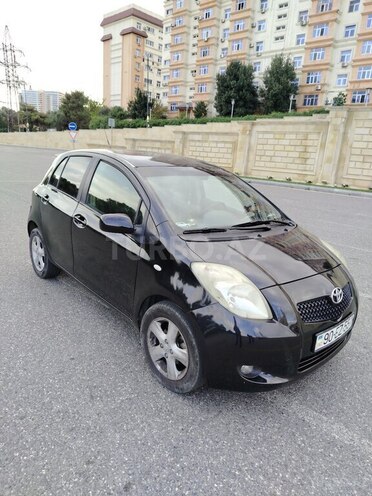 Toyota Yaris 2008, 280,118 km - 1.3 л - Bakı