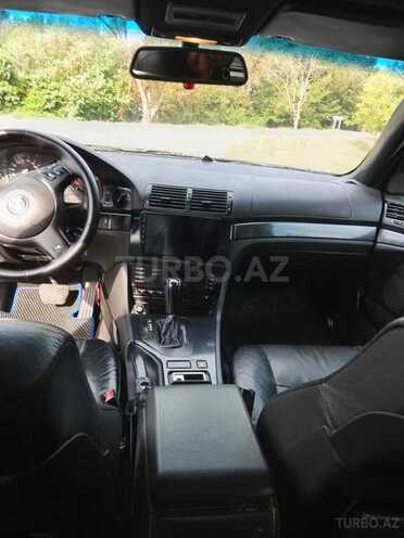 BMW 528 2002, 420,000 km - 2.8 l - Zaqatala