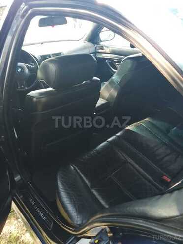 BMW 528 2002, 420,000 km - 2.8 l - Zaqatala