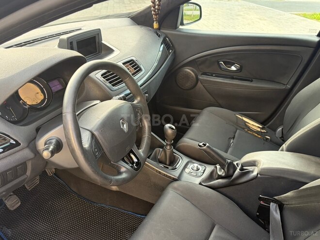Renault Megane 2011, 339,279 km - 1.5 l - Bakı