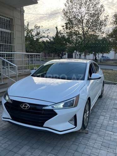 Hyundai Elantra 2019, 200,000 km - 2.0 л - Gəncə