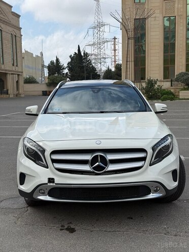 Mercedes GLA 250 4MATIC 2017, 163,252 km - 2.0 l - Bakı