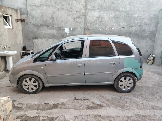 Opel Meriva 2006, 200,000 km - 1.3 л - Gəncə