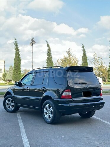 Mercedes ML 320 2003, 225,000 km - 3.2 l - Sumqayıt