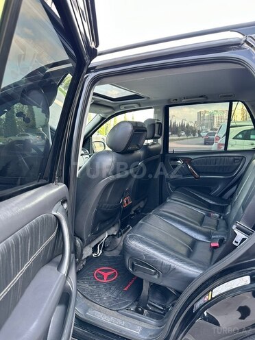Mercedes ML 320 2003, 225,000 km - 3.2 l - Sumqayıt