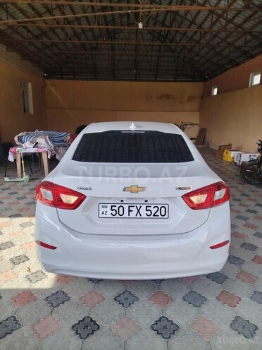Chevrolet Cruze 2017, 302,700 km - 1.4 l - Qazax