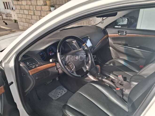 Hyundai Sonata 2009, 200,000 km - 2.0 л - Salyan
