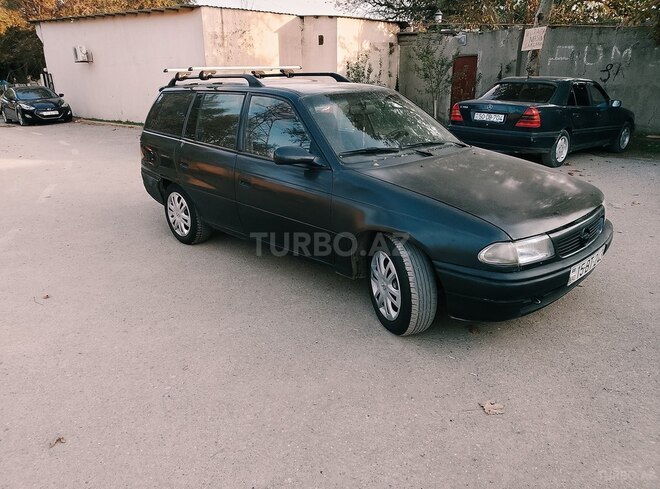 Opel Astra 1995, 325,588 km - 1.6 л - Sumqayıt