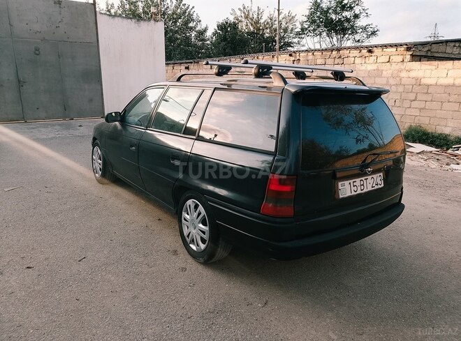 Opel Astra 1995, 325,588 km - 1.6 л - Sumqayıt