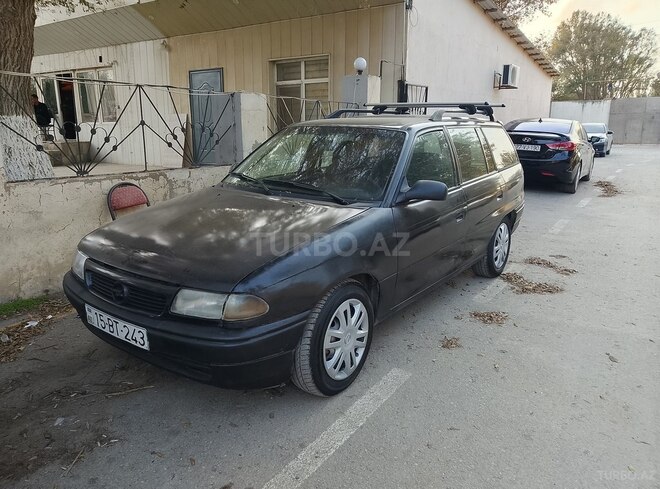 Opel Astra 1995, 325,588 km - 1.6 л - Sumqayıt