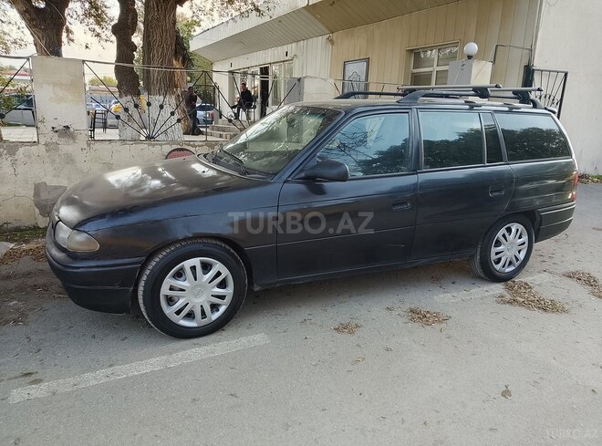 Opel Astra 1995, 325,588 km - 1.6 л - Sumqayıt