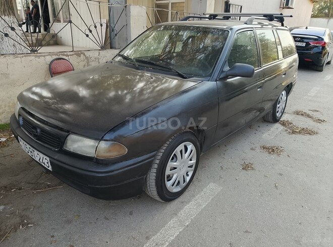 Opel Astra 1995, 325,588 km - 1.6 л - Sumqayıt