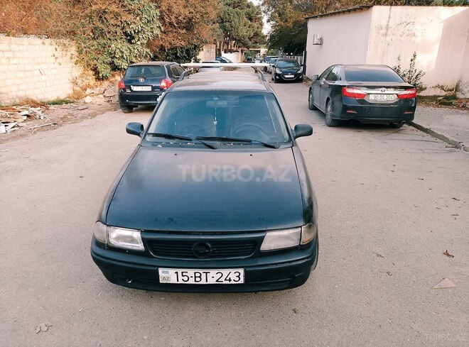 Opel Astra 1995, 325,588 km - 1.6 л - Sumqayıt