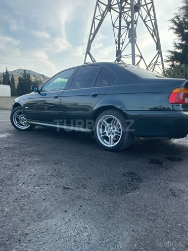 BMW 528 1997, 390,000 km - 2.8 l - Bakı