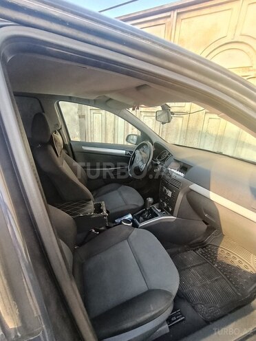 Opel Astra 2006, 279,509 km - 1.3 l - Bakı