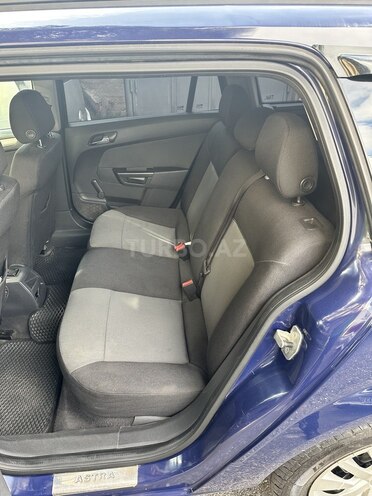 Opel Astra 2005, 270,000 km - 1.4 л - Bakı