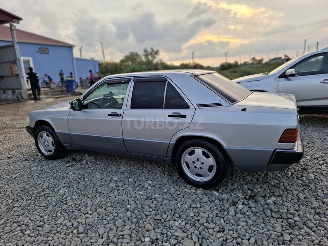 Mercedes 190 1992, 350,000 km - 2.0 l - Hacıqabul