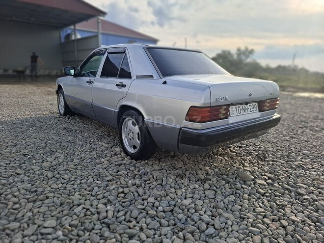 Mercedes 190 1992, 350,000 km - 2.0 l - Hacıqabul