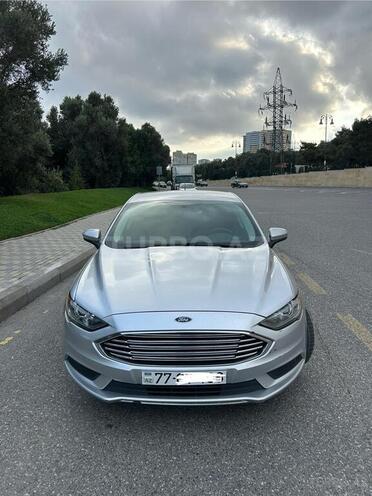 Ford Fusion (North America) 2017, 200,000 km - 1.5 л - Bakı